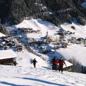 Ferienwohnungen Pension Prünster v zimě