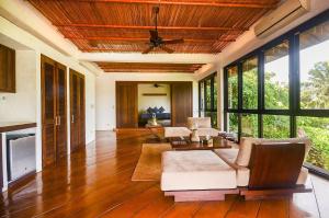 Posezení v ubytování Signature Boracay Punta Rosa