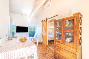 A television and/or entertainment centre at Villa Adamantia Paxos