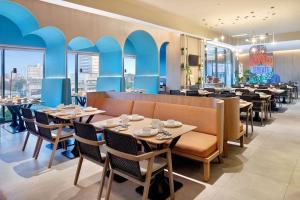 Posezení v ubytování ibis Styles Semarang Simpang Lima