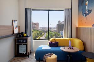 Posezení v ubytování ibis Styles Semarang Simpang Lima