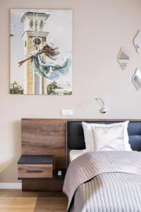 Posteľ alebo postele v izbe v ubytovaní Sunny and Central 3-Bedroom Penthouse with Garage