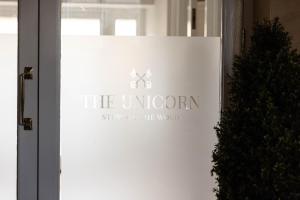 The Unicorn (Apartments)的证书、奖牌、标识或其他文件