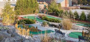 Vrt u objektu Holiday Inn Club Vacations Oak n Spruce Resort in the Berkshires