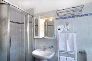 Ванная комната в Hotel Noris