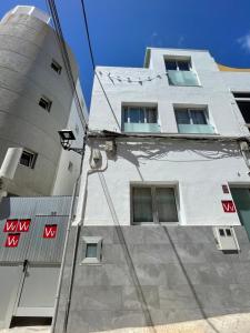 Budova, v ktorej sa apartmán nachádza