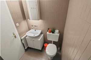 Koupelna v ubytování Superbe appartement avec piscine