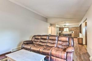 Gallery image of Dog-Friendly Eden Prairie Escape Near Beach! in Eden Prairie