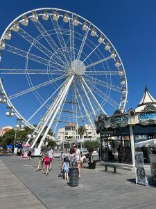 Hostia v ubytovaní Super T2 joli balcon centre port du Cap d'Agde