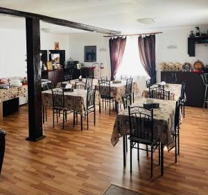 Restaurace v ubytování Casa Albac