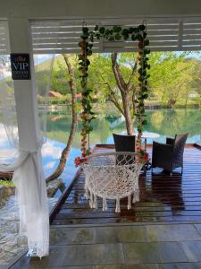 Πισίνα στο ή κοντά στο River Luxury House