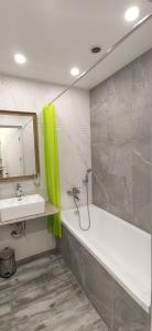 Foto da galeria de Charming apartment in the heart of Yerevan em Yerevan