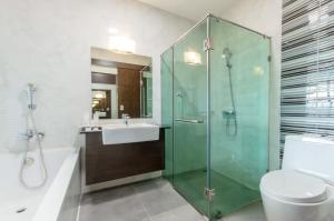 Koupelna v ubytování Eastpana Hotel - SHA Extra Plus