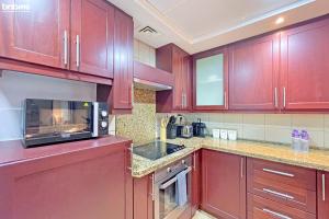 مطبخ أو مطبخ صغير في bnbmehomes - Túria Tower A