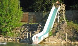 Aquapark v kempingu alebo blízkom okolí