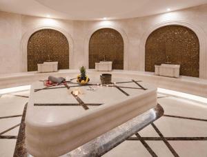 a room with aasteryasteryasteryasteryasteryasteryasteryasteryasteryasteryasteryastery at Cronton Design Hotel in Istanbul +105 photos