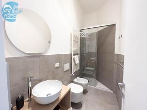 A bathroom at San Lazzaro 232 Tirabora Short Rent Még 17 kép