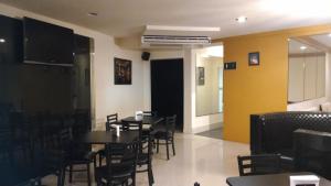 Istumisnurk majutusasutuses Hotel Frontiere Tijuana