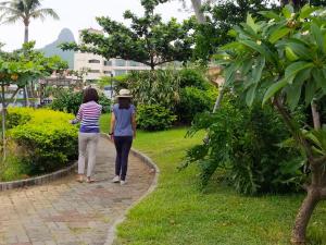Ospiti di Howard Kenting Wonder House