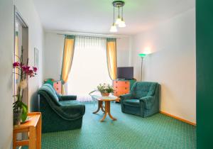 Część wypoczynkowa w obiekcie Hotel Monttis
