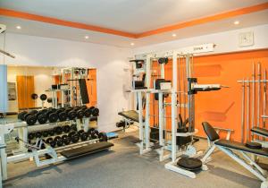 Centrum fitness w obiekcie Hotel Monttis