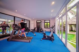 Spordikeskus ja/või sportimisvõimalused majutusasutuses Hoi An Beach Resort