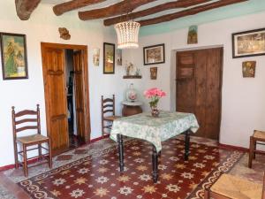 Fotografia z galérie ubytovania Casa Rural Huerta la Lapa v destinácii Cañete la Real