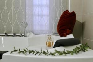 A bathroom at TREND APARTMENTS