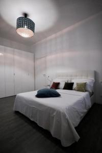 A bed or beds in a room at TREND APARTMENTS