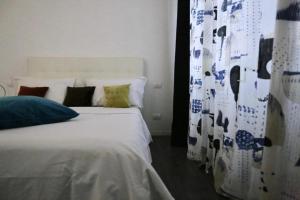 A bed or beds in a room at TREND APARTMENTS