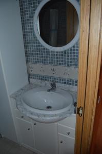 Ένα μπάνιο στο Apartamento Pleta de Soldeu - HUT 7442 +25 φωτογραφίες