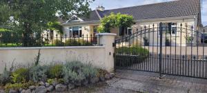 Zahrada ubytování The Yoke B&B and Self-Catering Accommodation Laois