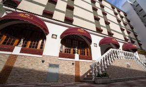 Budova, v ktorej sa hotel nachádza