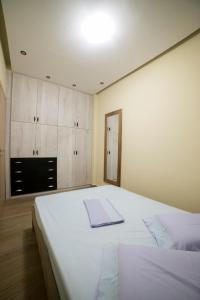 Postel nebo postele na pokoji v ubytování Luxurious apartment in the heart of town !