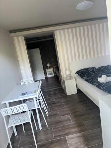 Zöldház Panzió 8315 Gyenesdiás, 16 Kossuth Lajos utca kép - 2