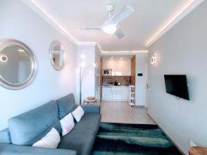 TV a/nebo společenská místnost v ubytování Costamar Getaway