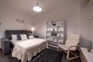 Llit o llits en una habitació de Luxurious Nordic Style Apartment