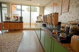 Dapur atau dapur kecil di Kilkenny Ormonde Hotel