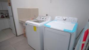 Kuchyň nebo kuchyňský kout v ubytování Shanarani Apartament