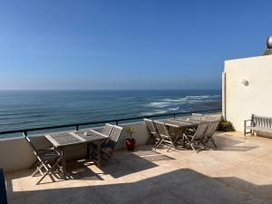 Uma vista do mar tirada da casa de hóspedes