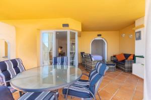 Posedenie v ubytovaní Great views, large terrace & walking distance