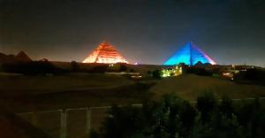 Foto dalla galleria di Aton pyramids view guest house a Il Cairo