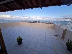 Apt centro 50 m mar, wi-fi, completo, local top