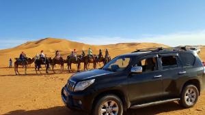 Hosté ubytování Les Pyramides Hotel Merzouga