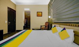 Postel nebo postele na pokoji v ubytování Itsy Hotels Connaught Mews