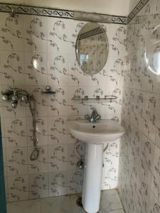 A bathroom at Lake Vision Guesthouse