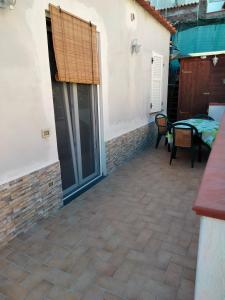 A balcony or terrace at La casetta dei limoni Még 1 kép