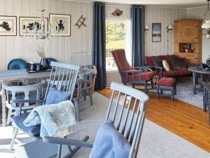 Χώρος καθιστικού στο 4 person holiday home in Svelgen-By Traum