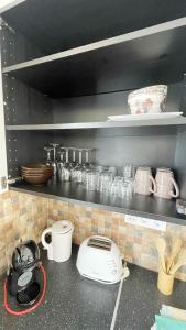 Casa Ayla Montecastillo A8的厨房或小厨房