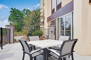 Gallery image of Wyndham Garden Charlotte Airport Southeast in Charlotte +40 photos